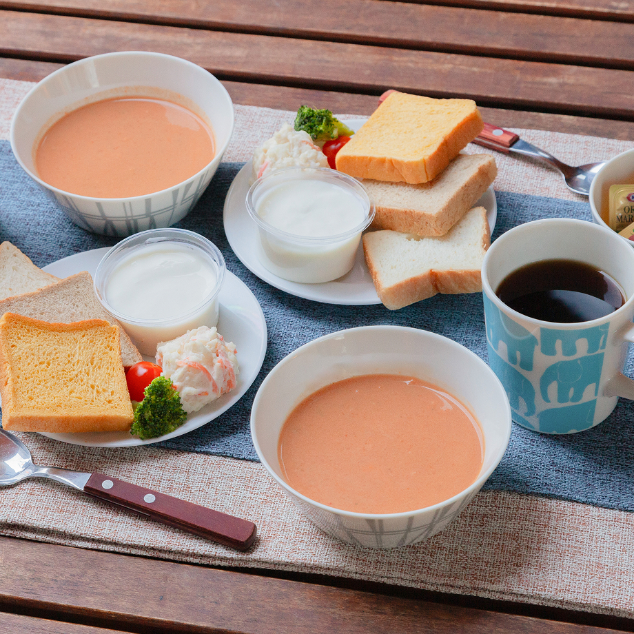 目覚めを彩る「グランピングモーニング」