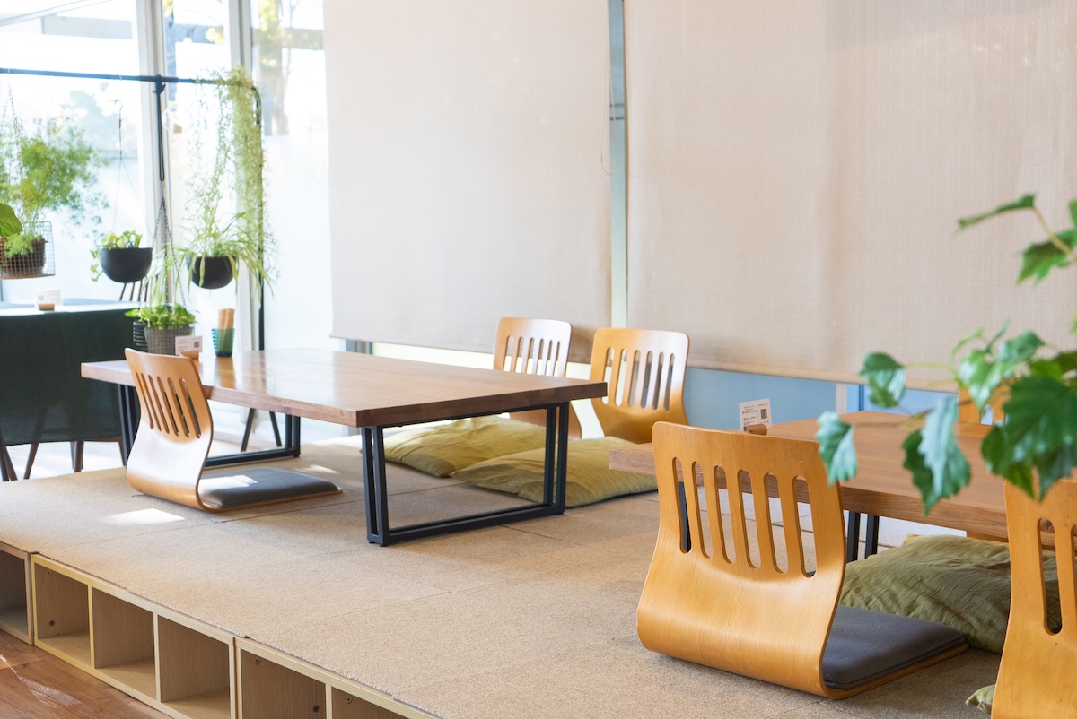 安心の小上がり・座椅子エリア