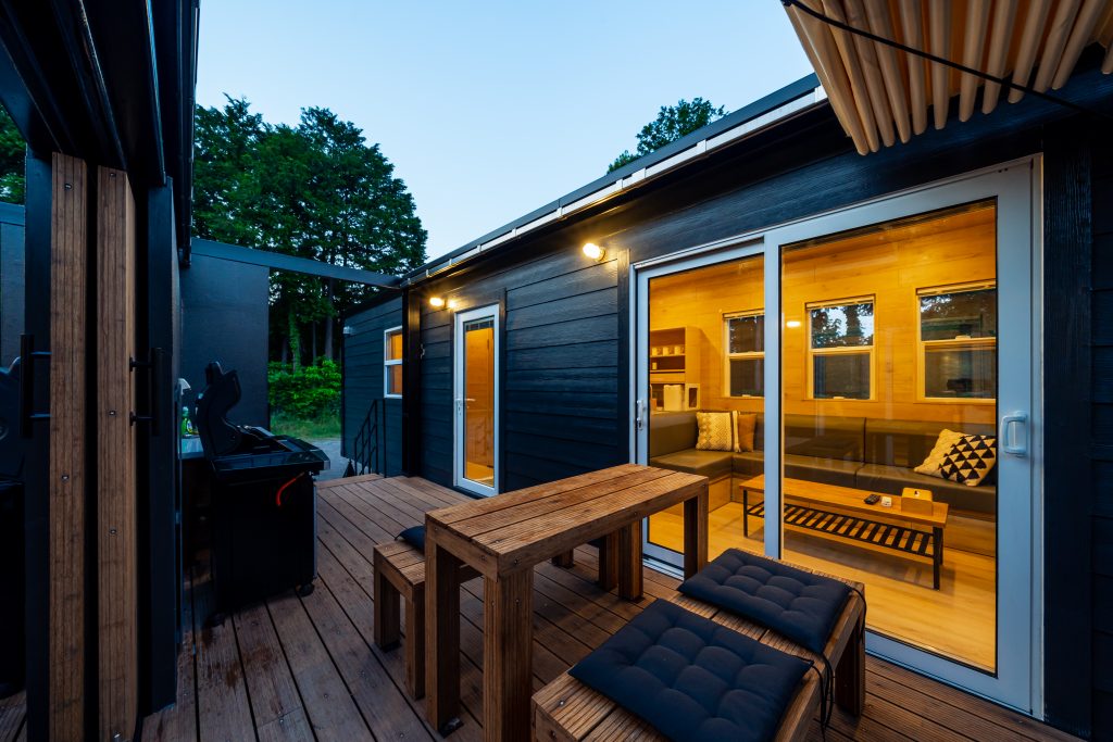 グランピングキャビン