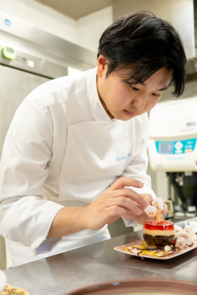 シェフ 塚越 黎