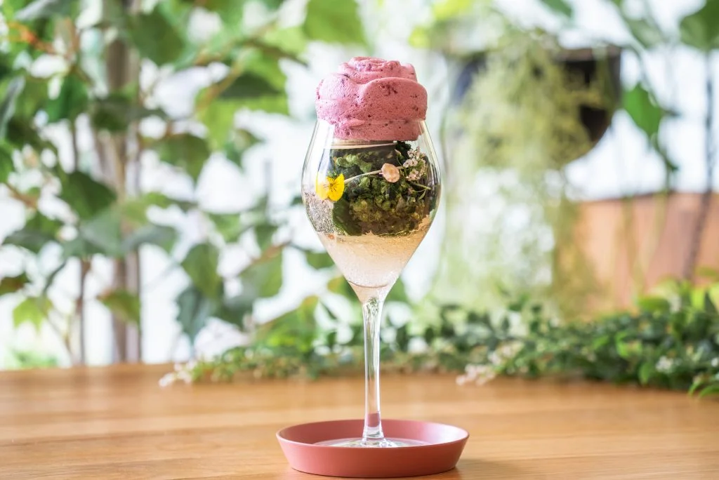 土日祝限定 MORINIWA 名物オーパフェ