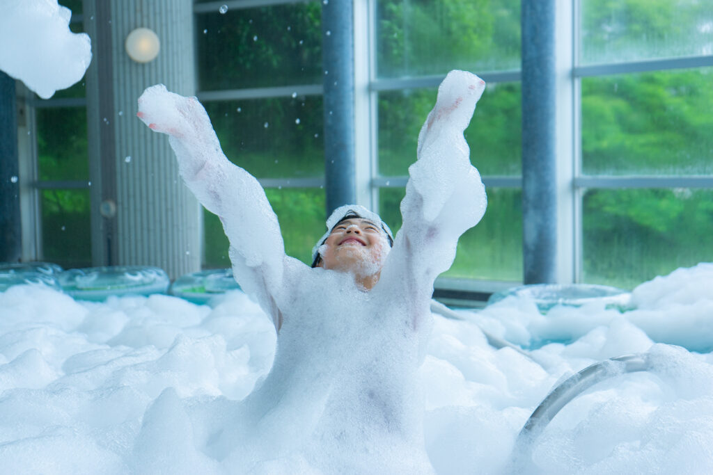 「泡バズーカー」が夏仕様に